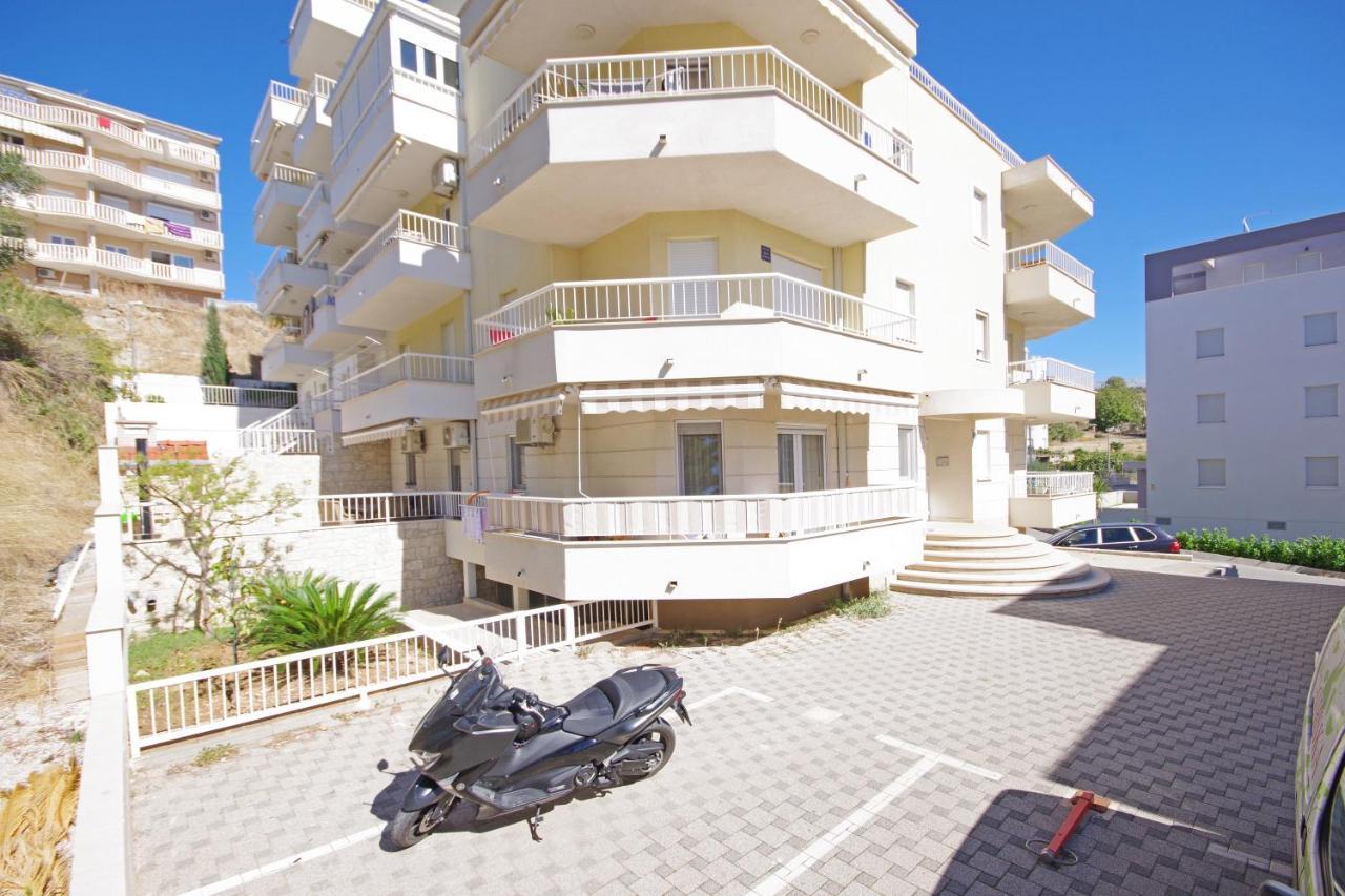 Apartments Kus Сплит Екстериор снимка